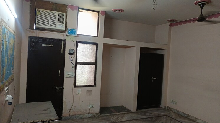 Kitchen, patel nagar 2 Bedroom 1000 Sq.Ft. Builder Floor In Patel Nagar Delhi 8787085