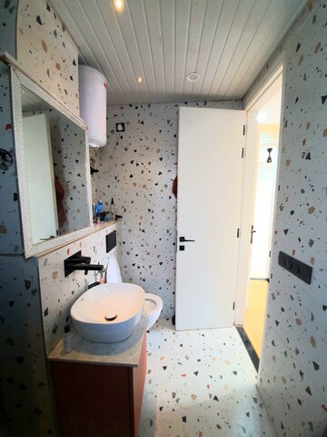 Bathroom in 1 BHK Builder Floor at Malviya Nagar – for Rent