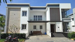 3 BHK Villa For Sale in Nirman Apartments, Mayur Vihar Phase 1