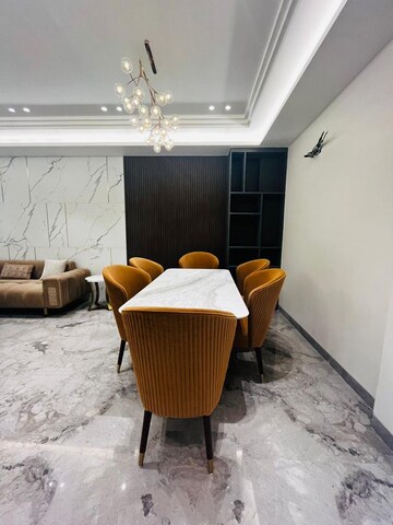Living Room in 3 BHK Builder Floor at DLF Atria, Dlf Phase ii – for Sale
