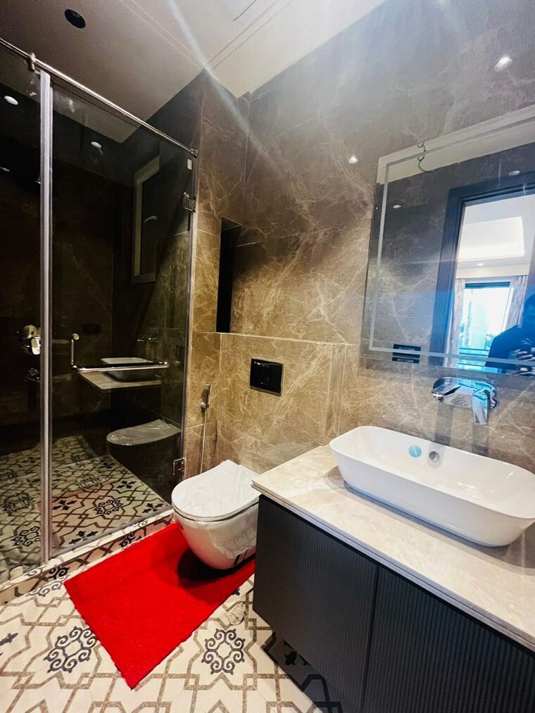 Bathroom, dlf-atria 3 Bedroom 200 Sq.Yd. Builder Floor In Dlf Phase ii Gurgaon 8787121