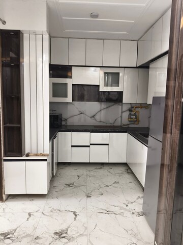 Kitchen in 2 BHK Apartment at Gaur City-2, Gaur City 2 – for Rent