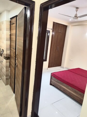 Bedroom in 1 BHK Builder Floor at Gupta Awas, Sector 43 – for Rent