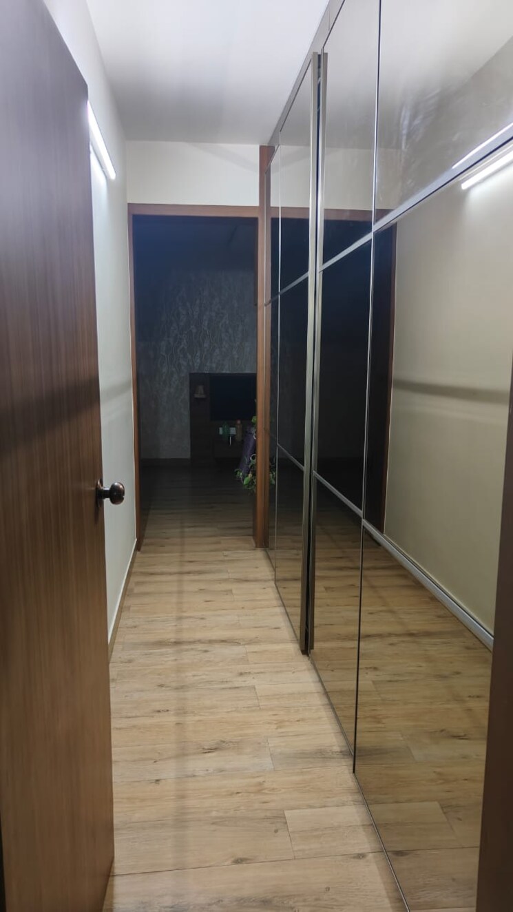 Room, diamond-district 3 Bedroom 3000 Sq.Ft. Apartment In Old Airport Road Bangalore 8787102