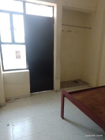 Room in 1 BHK Apartment at Omaxe GH6 EWS and LIG, Sarsawan – for Rent
