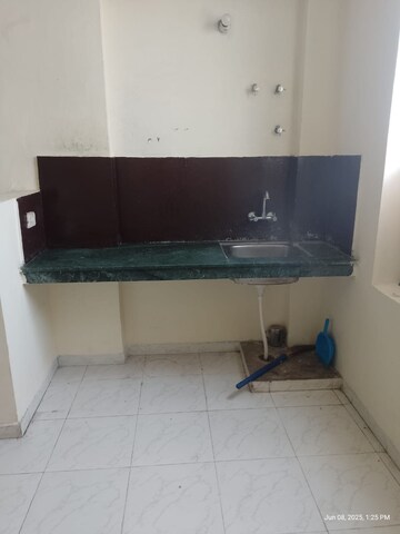 Furnished Amenities in 1 BHK Apartment at Omaxe GH6 EWS and LIG, Sarsawan – for Rent