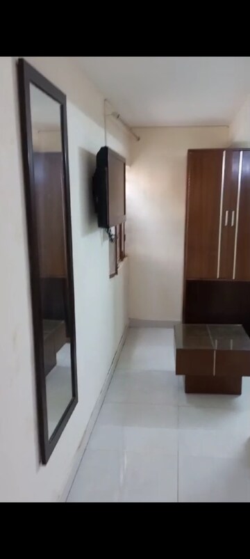 Bathroom in 1 BHK Builder Floor at Sector 27 – for Rent