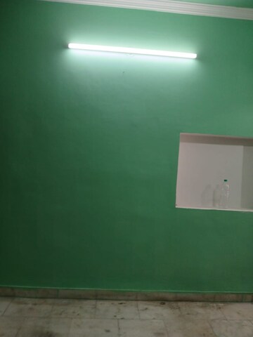 Room in 2 BHK Builder Floor at Sector 41 – for Rent