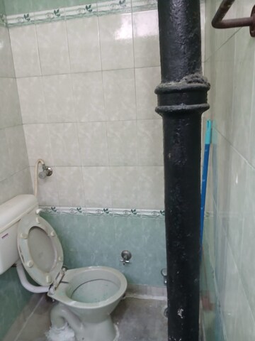 Bathroom in 2 BHK Builder Floor at Sector 41 – for Rent