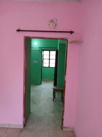 Room in 2 BHK Builder Floor at Sector 41 – for Rent