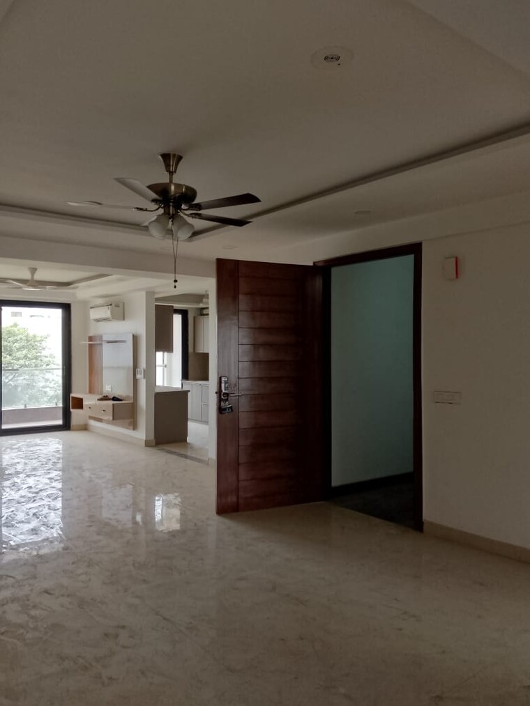 Room, bptp-amstoria-country-floor 3 Bedroom 2150 Sq.Ft. Builder Floor In Sector 102 Gurgaon 8787221