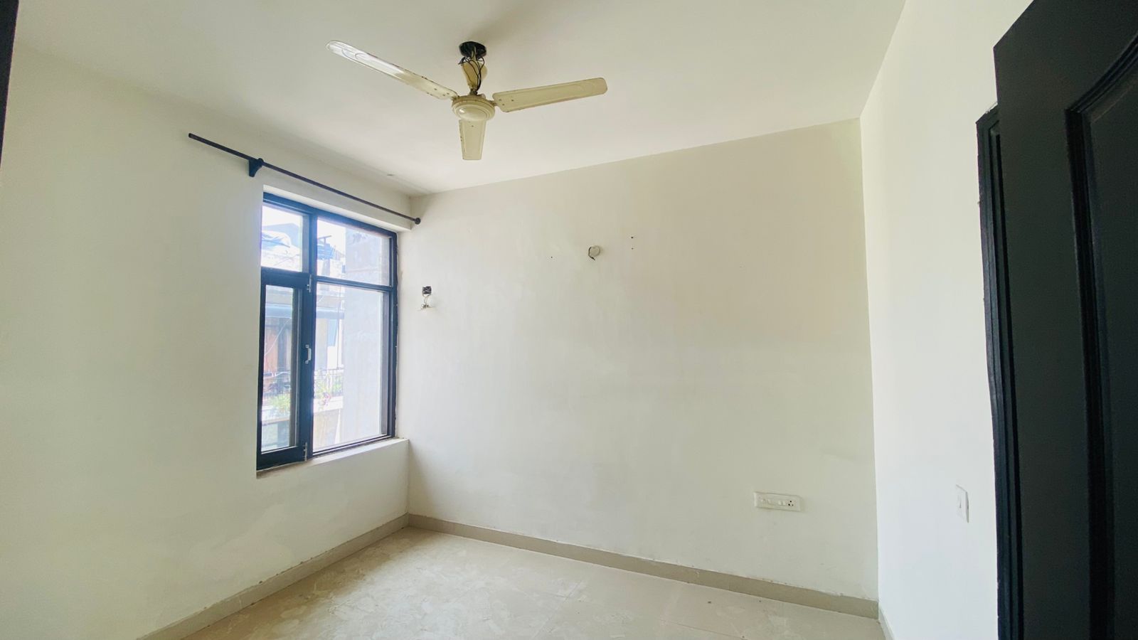 3 BHK Builder Floor For Sale in Omaxe Silver Birch