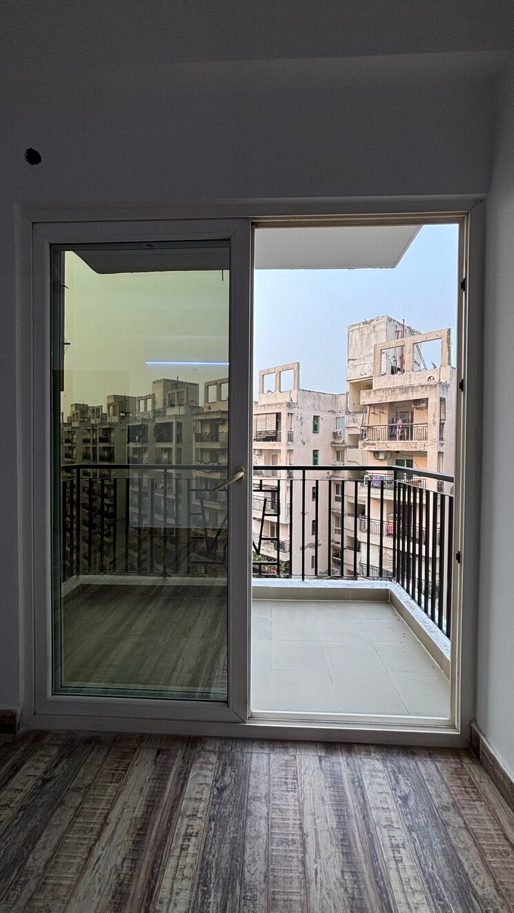Balcony, white-orchid 2 Bedroom 1097 Sq.Ft. Apartment In Sector 84 Noida 8787297