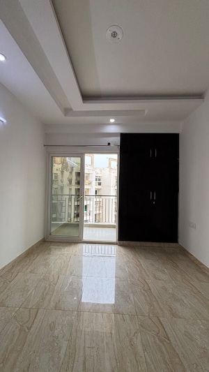 Room in 2 BHK Apartment at White Orchid, Sector 84 – for Sale