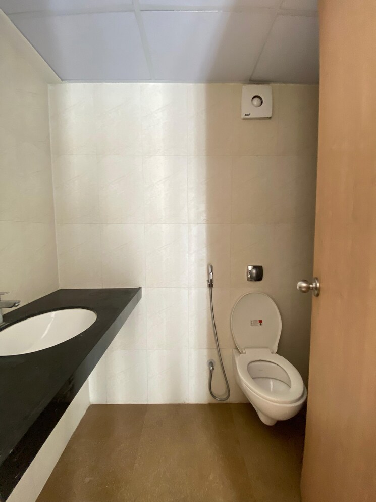 Bathroom, lodha-golden-dream 2 Bedroom 600 Sq.Ft. Apartment In Dombivli East Thane 8787259