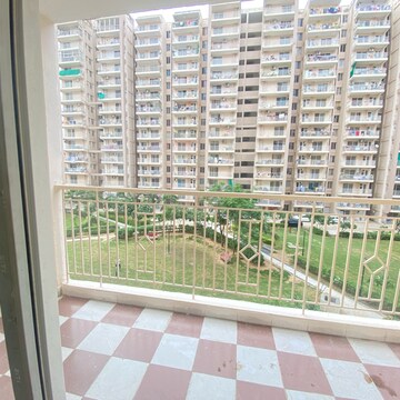 2 BHK Apartment For Rent in Shree Vardhman Green Court, Sector 90