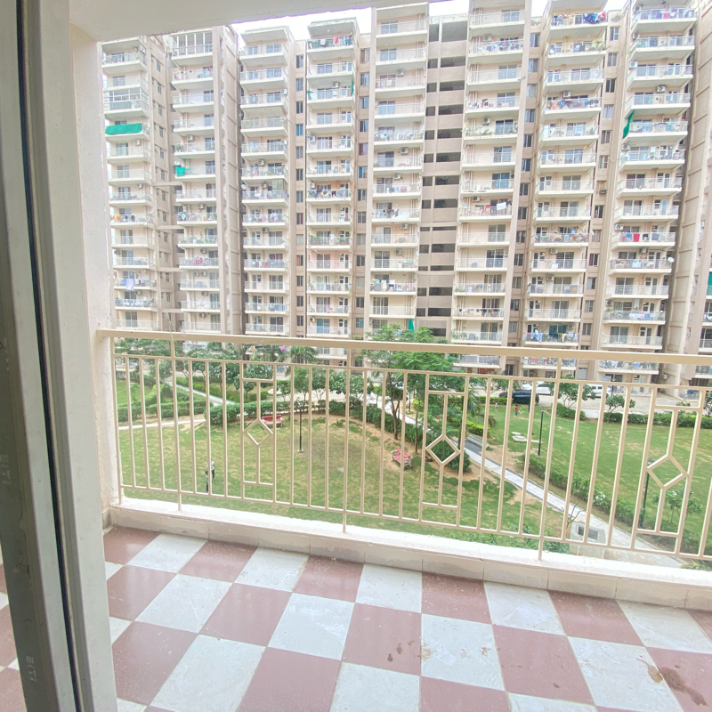 2 BHK Apartment For Rent in Shree Vardhman Green Court