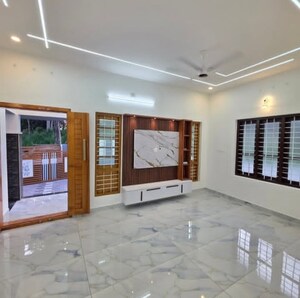 Room in 3 BHK Builder Floor at Sector 38 – for Sale