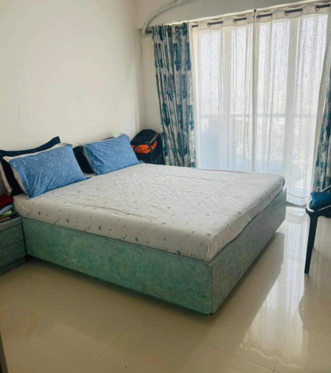 2 BHK 850 Sq.Ft. Apartment in Cosmopolis Tower