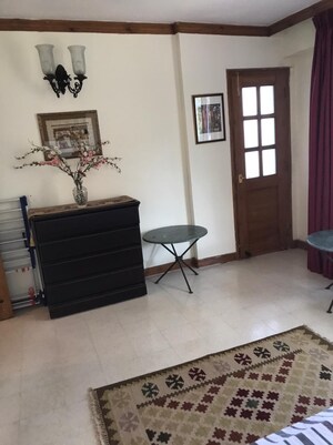 Room in 2.5 BHK Apartment at Mashobra – for Sale