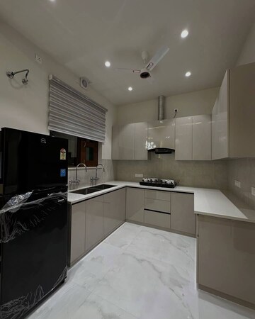 Kitchen in 4 BHK Villa at Agarwal And Doshi Complex, Vasai West – for Sale