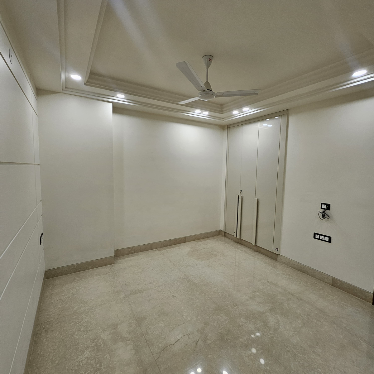 3.5 BHK + Pooja Room Builder Floor For Sale in New Rajinder Nagar