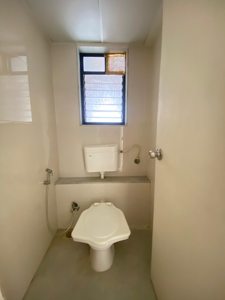 Bathroom, lodha-jasmine-a-b-c-g-h-and-i 2 Bedroom 500 Sq.Ft. Apartment In Dombivli East Thane 8787340