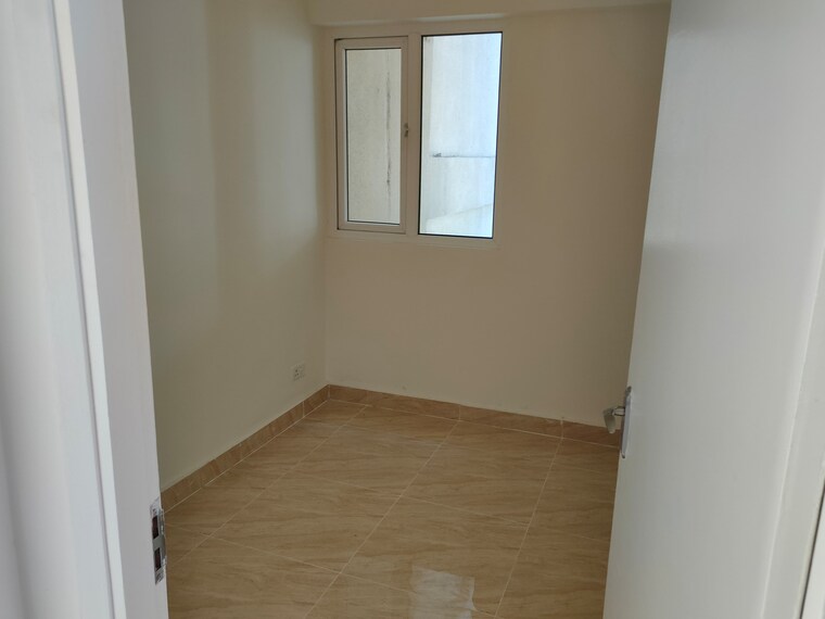 Room, godrej-woods 2 Bedroom 1054 Sq.Ft. Apartment In Sector 43 Noida 8787342