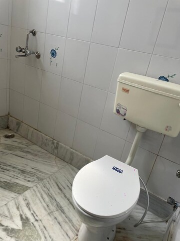Bathroom in 3 BHK Builder Floor at Sector 37 – for Rent