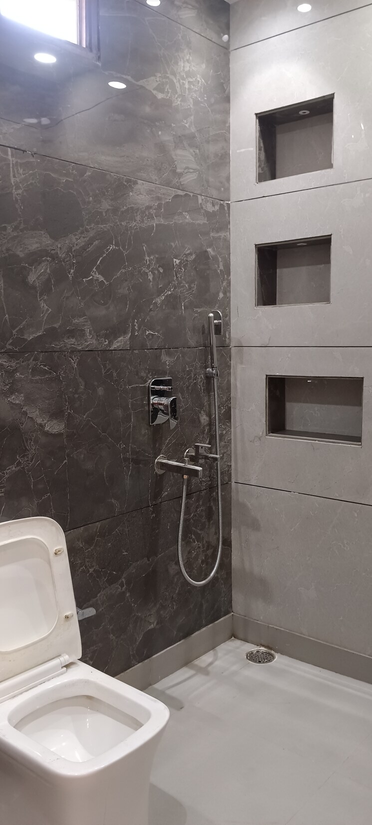 Bathroom, ashok nagar 2 Bedroom 900 Sq.Ft. Builder Floor In Ashok Nagar Delhi 8787367