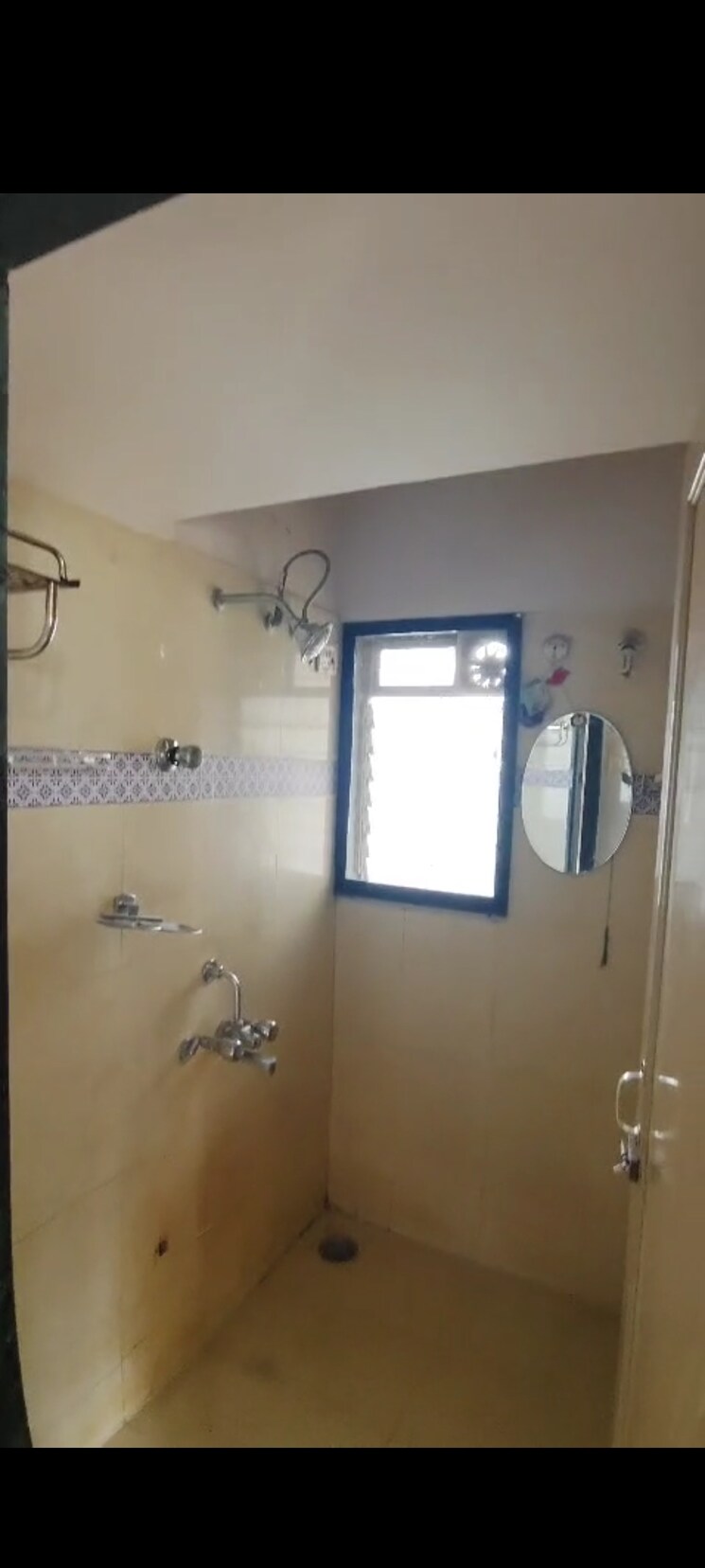 Bathroom, vihang-vermont 2 Bedroom 664 Sq.Ft. Apartment In Ghodbunder Road Thane 8787372