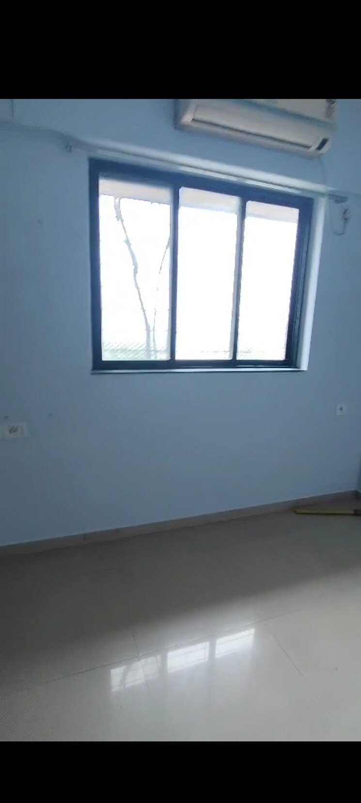 Room, vihang-vermont 2 Bedroom 664 Sq.Ft. Apartment In Ghodbunder Road Thane 8787372