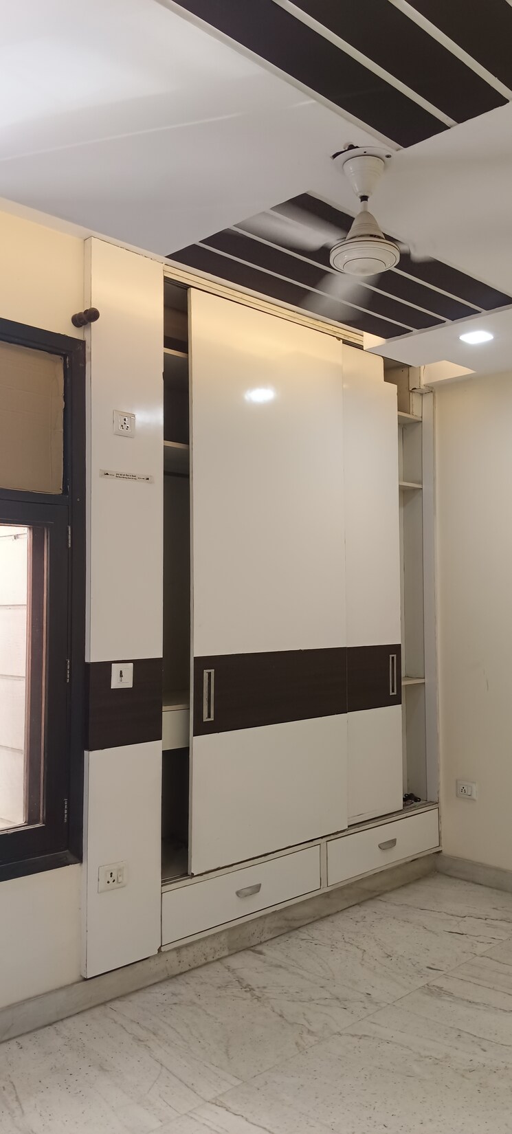 Room, ashok nagar 2 Bedroom 900 Sq.Ft. Builder Floor In Ashok Nagar Delhi 8787391