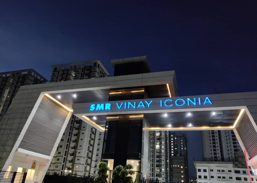 2 BHK Apartment For Rent in SMR Vinay Iconia Hyderabad