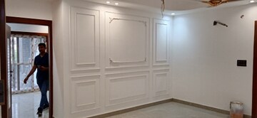 Room in 3 BHK Apartment at Parklands, Sector 85 – for Sale