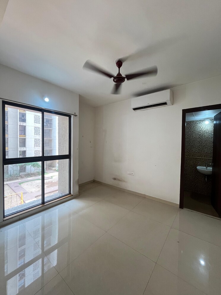 Room, lodha-palava-city 1 Bedroom 720 Sq.Ft. Apartment In Dombivli East Thane 8787408