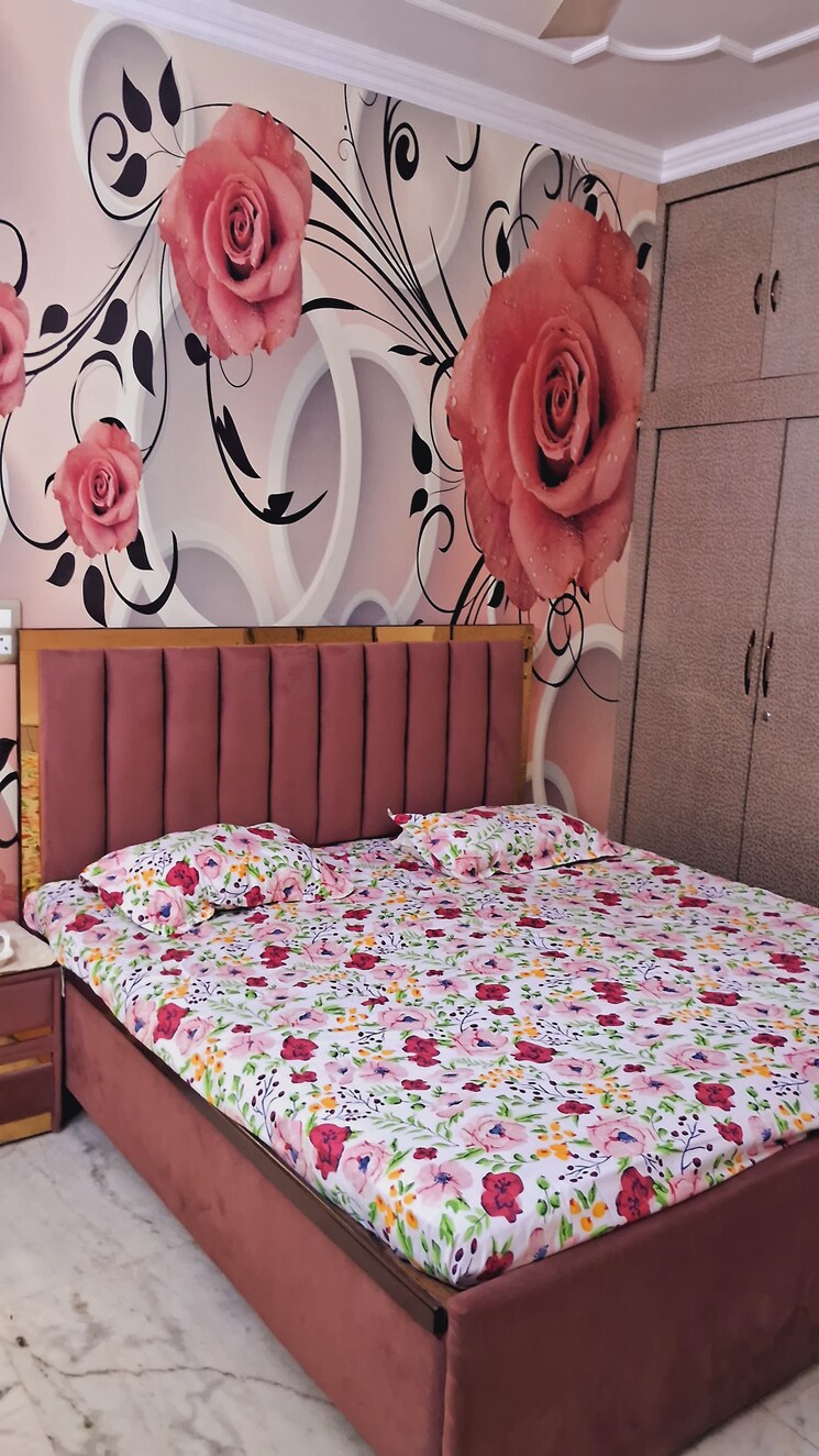 Bedroom, subhash nagar 2 Bedroom 110 Sq.Yd. Builder Floor In Subhash Nagar Delhi 8787460