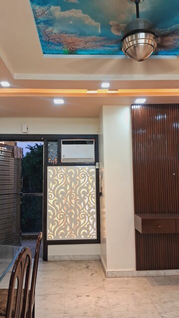 Bedroom in 2 BHK Builder Floor at Subhash Nagar – for Rent