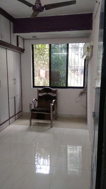 Living Room in 1.5 BHK Apartment at Shiv Krupa, Kharghar – for Rent