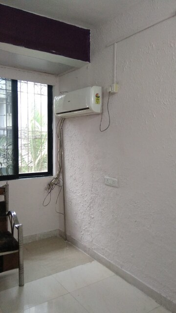 Room in 1.5 BHK Apartment at Shiv Krupa, Kharghar – for Rent