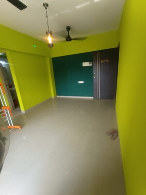 Room in 1 BHK Apartment at Rosa Elite, Bhayandarpada – for Sale