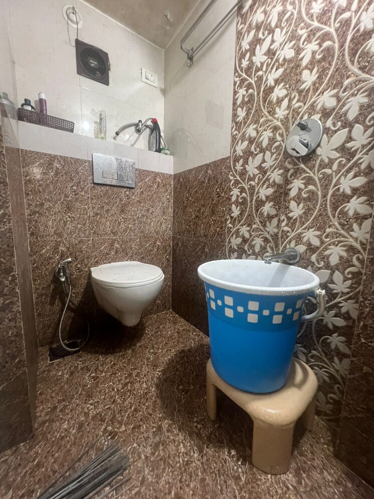 Bathroom, parsik nagar 1 Bedroom 680 Sq.Ft. Apartment In Parsik Nagar Thane 8787486