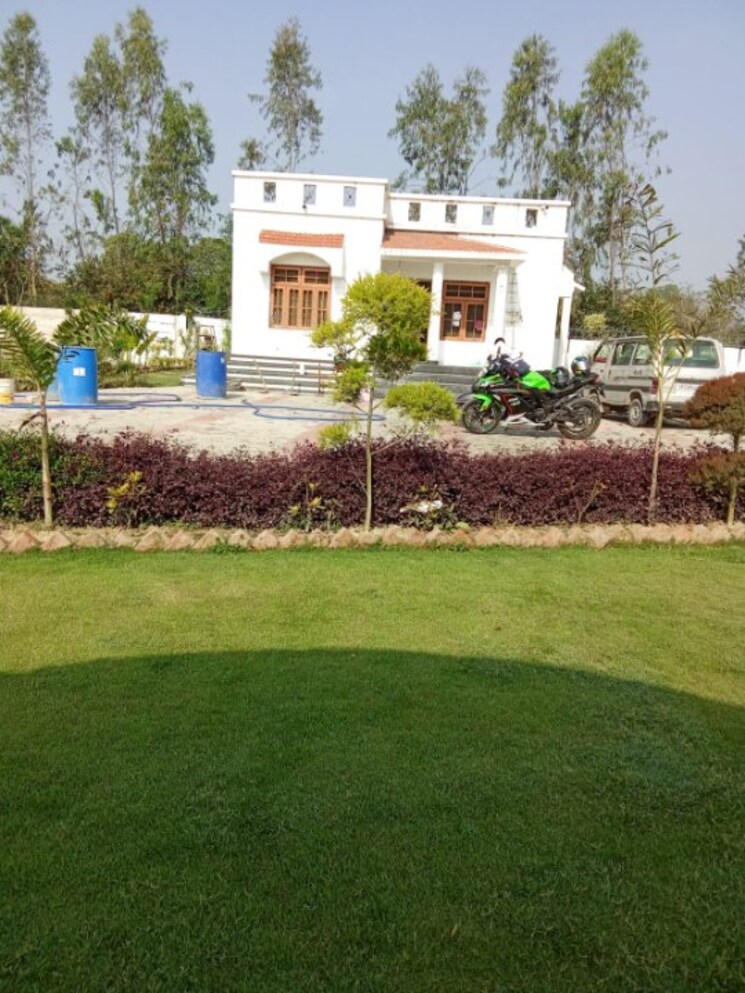 Garden, amar shaheed path  1000 Sq.Ft. Plot In Amar Shaheed Path Lucknow 8787426