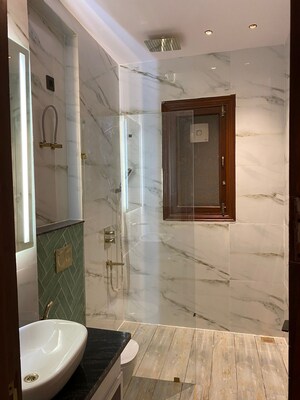 Bathroom in 3 BHK Builder Floor at Sushant Lok 2, Sector 57 – for Sale