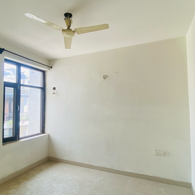 Room, omaxe-silver-birch 3 Bedroom 1180 Sq.Ft. Builder Floor In Mullanpur Chandigarh 8787576