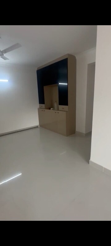 Room in 2 BHK Apartment at Signature Global City 92, Sector 92 – for Sale