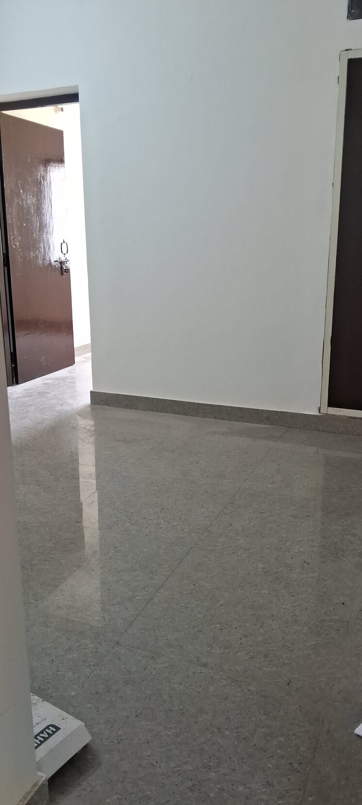 undefined, sarita vihar 2.5 Bedroom 700 Sq.Ft. Apartment In Sarita Vihar Delhi 8787620