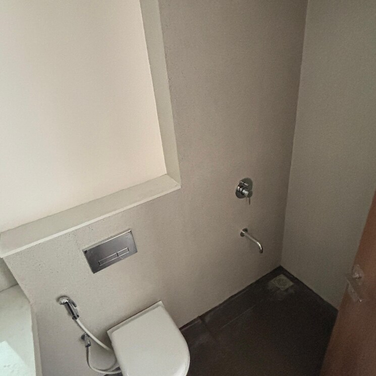 Bathroom, piramal-vaikunth-a-class-homes-series-2 2 Bedroom 708 Sq.Ft. Apartment In Ashok Nagar Thane 8787675