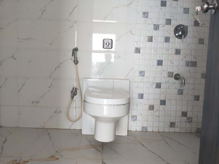 Bathroom, jay-le-jardin 3 Bedroom 1560 Sq.Ft. Apartment In Chembur Mumbai 8787668