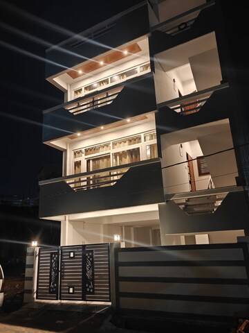 3 BHK Builder Floor – Exterior View View at Sahastradhara Road - for Rent